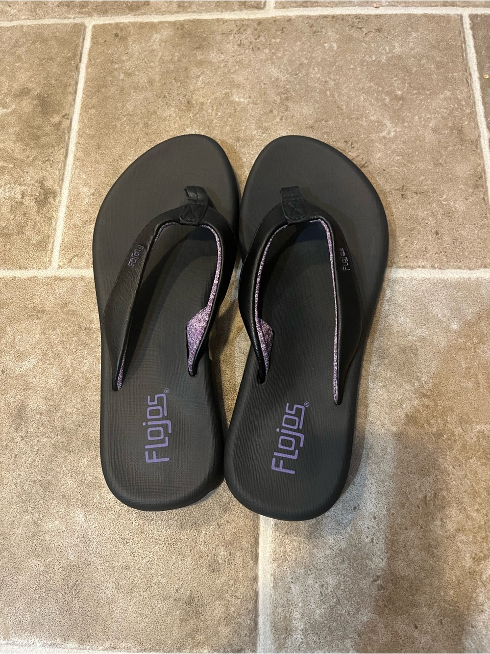 Flojos Women's Thong Flip Flop Sandals Black Purple Size 7